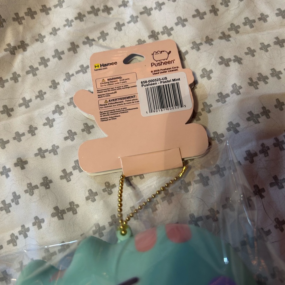 Pusheen Blue With Purple Heart Squishy - Picture 2 of 2